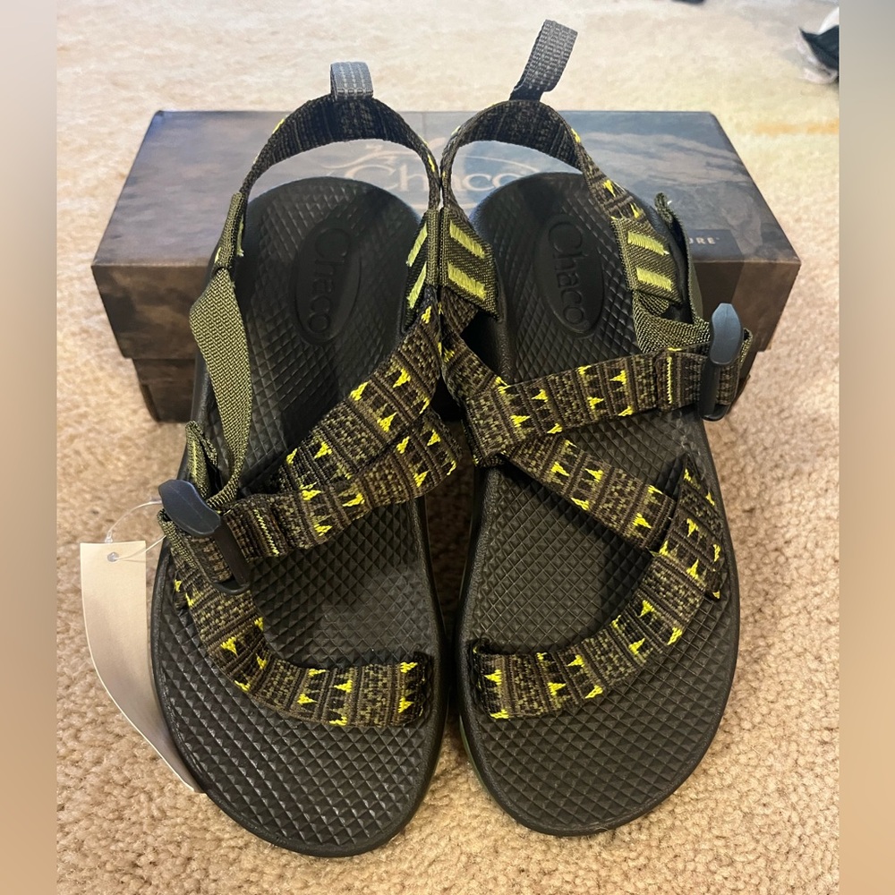 Kids Chacos size 3